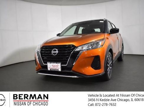 Used 2023 Nissan Kicks SV FWD image 1