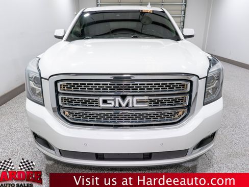 Used 2019 GMC Yukon SLT image 7