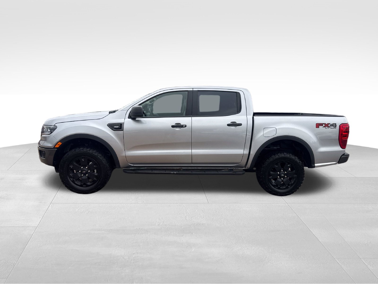 Used 2022 Ford Ranger XLT w/ Equipment Group 301A Mid AWD/4WD image 16
