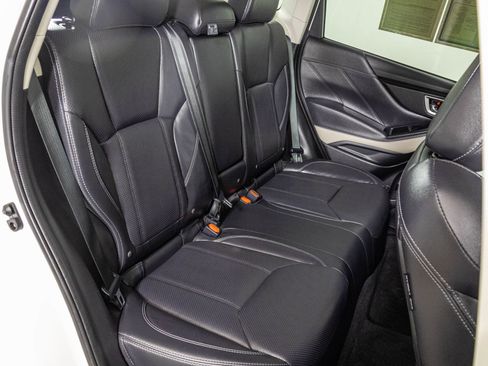 Used 2022 Subaru Forester Limited image 43