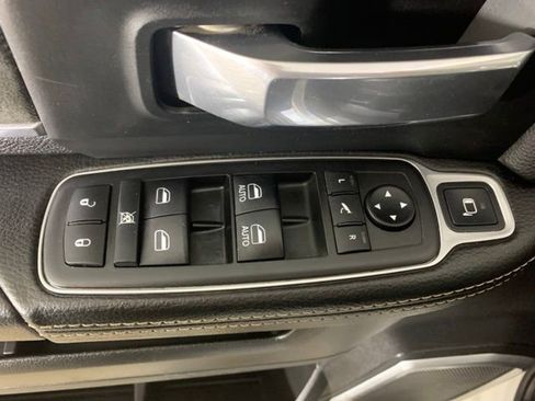 Used 2019 RAM 2500 Laramie AWD/4WD image 29