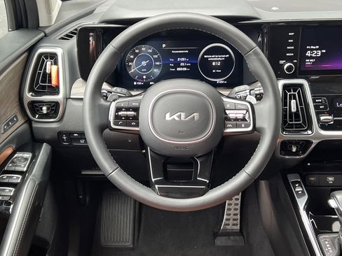 Used 2023 Kia Sorento SX Prestige AWD/4WD image 31