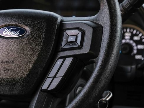 Used 2016 Ford F150 XLT w/ Trailer Tow Package image 16