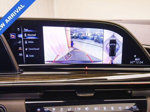 Used 2022 Cadillac Escalade ESV Premium Luxury image 43