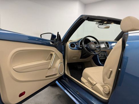 Used 2019 Volkswagen Beetle 2.0T S image 49