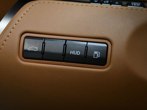 Used 2021 Lexus LC 500 Convertible w/ Touring Package RWD image 27
