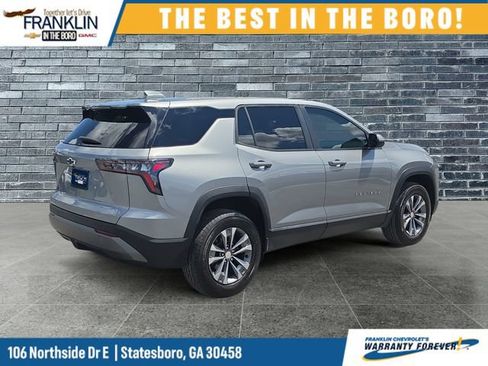 Used 2026 Chevrolet Equinox LT FWD image 6