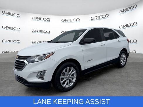 Used 2021 Chevrolet Equinox LS w/ LS Convenience Package FWD image 3