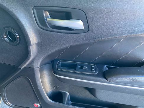 Used 2015 Dodge Charger R/T RWD image 42
