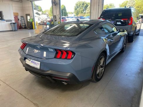 Certified 2026 Ford Mustang Coupe RWD image 4