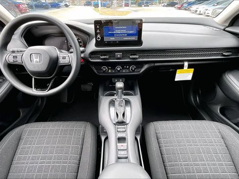 New 2026 Honda HR-V LX image 5