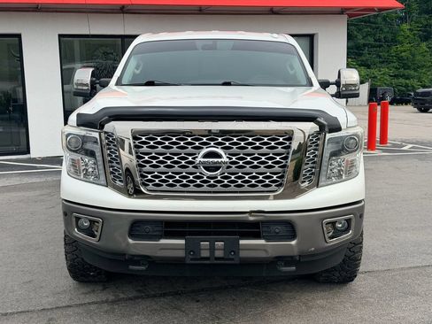 Used 2017 Nissan Titan Platinum Reserve AWD/4WD image 9