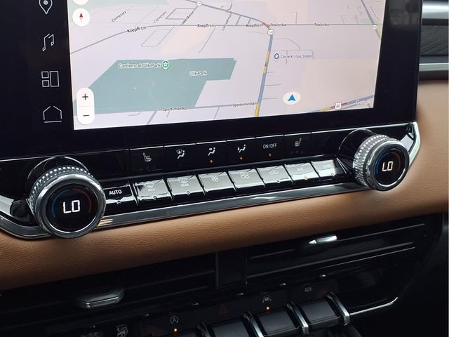 New 2026 GMC Canyon AT4 AWD/4WD image 8