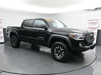 Used 2021 Toyota Tacoma TRD Off-Road video 2