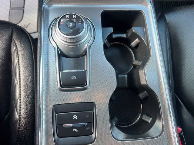 Used 2024 Ford Edge Titanium w/ Equipment Group 301A AWD/4WD image 34