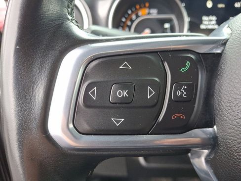 Used 2022 Jeep Wrangler Unlimited Sahara image 17