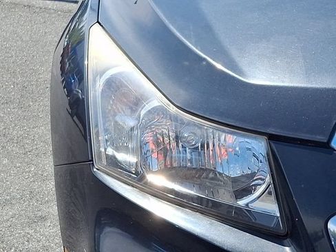 Used 2016 Chevrolet Cruze LS FWD image 9