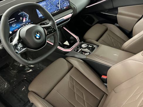 Used 2026 BMW X3 xDrive30i w/ Premium Package AWD/4WD image 11