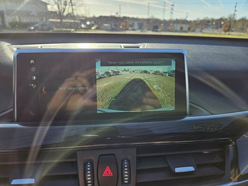 Used 2018 BMW X1 xDrive28i image 16