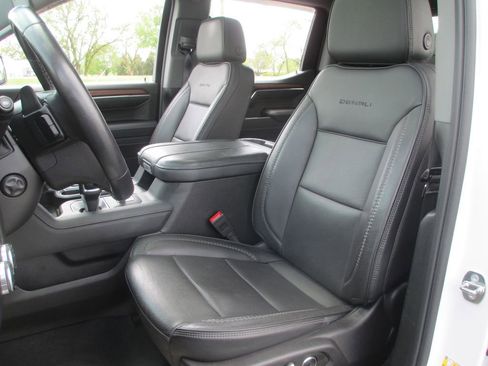 Used 2024 GMC Sierra 1500 Denali image 25