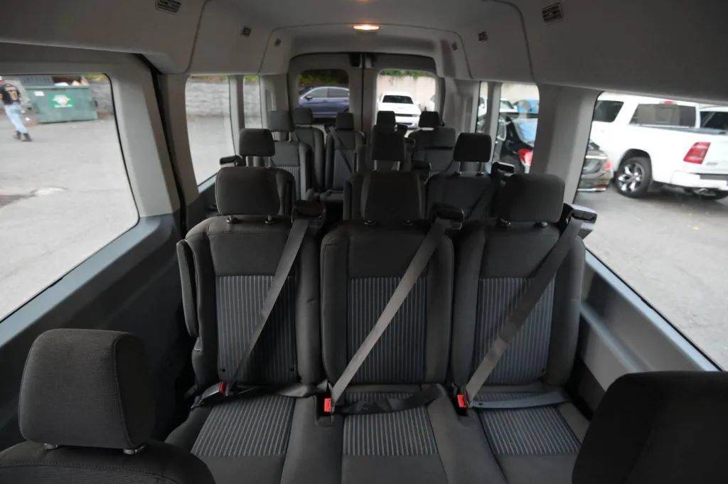 Used 2019 Ford Transit 350 XLT RWD image 32