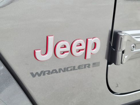 New 2026 Jeep Wrangler Unlimited Rubicon image 23