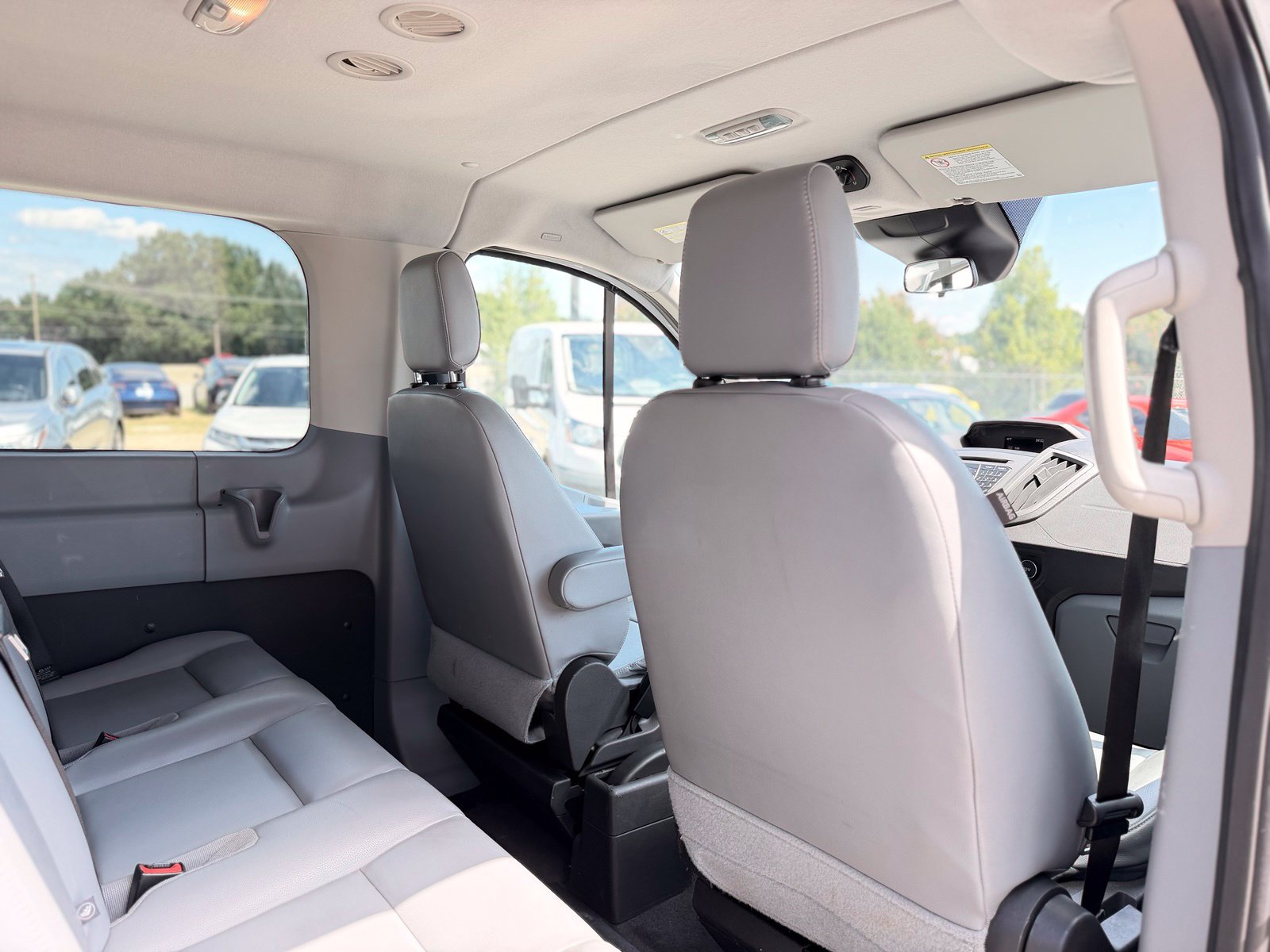 Used 2016 Ford Transit 150 XL RWD image 16