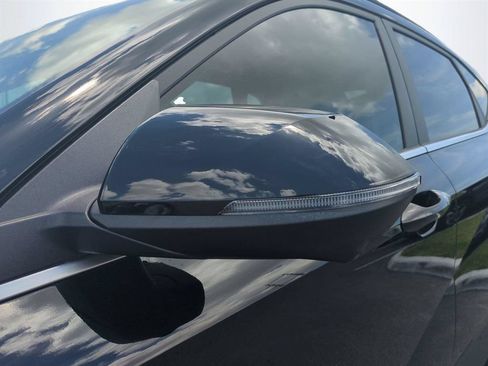 New 2026 Hyundai Kona Limited FWD image 12