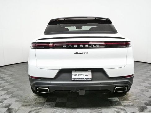New 2026 Porsche Cayenne Coupe AWD/4WD image 32