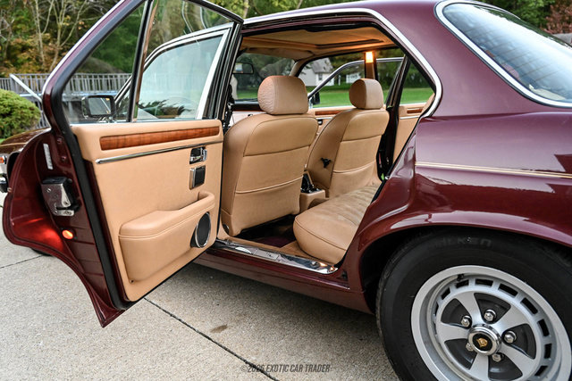 Used 1987 Jaguar XJ6 RWD image 32