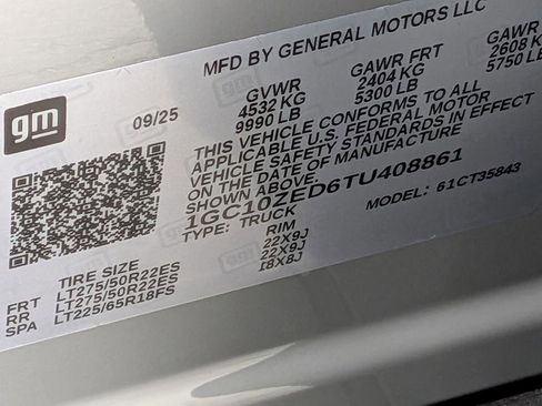 New 2026 Chevrolet Silverado EV LT w/ Premium Package image 36