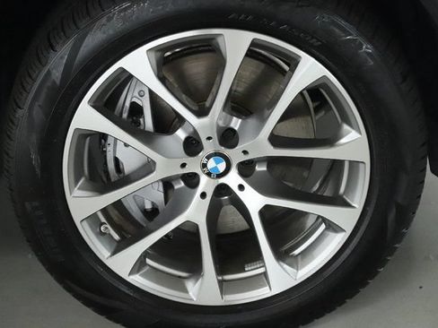 Used 2026 BMW X5 xDrive50e AWD/4WD image 10