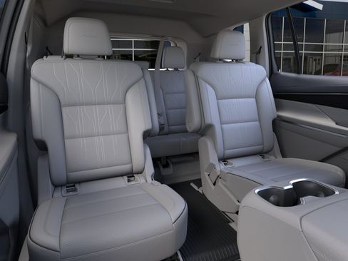 New 2027 Buick Enclave Avenir w/ LPO, Floor Liner Package FWD image 17