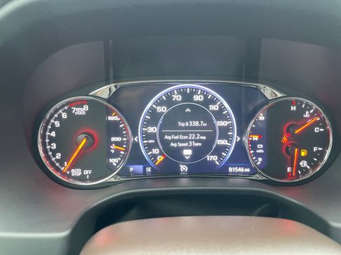 Used 2021 GMC Acadia SLT w/ Technology Package image 16