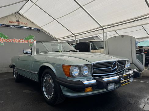 Used 1988 Mercedes-Benz 560 SL image 1