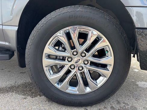 Used 2023 Ford F150 Lariat image 6