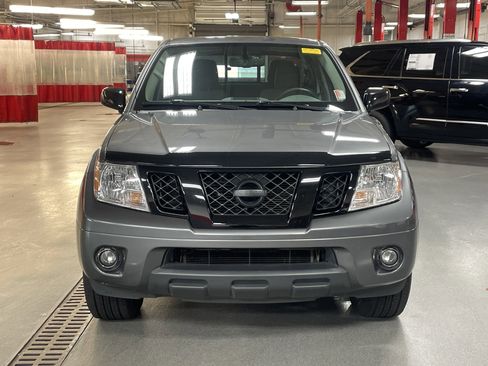 Used 2019 Nissan Frontier SV w/ Value Truck Package image 3