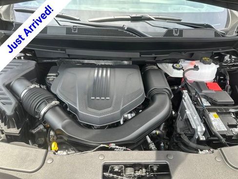 New 2026 Chevrolet Traverse LT w/ Sun and Wheel Package FWD image 36