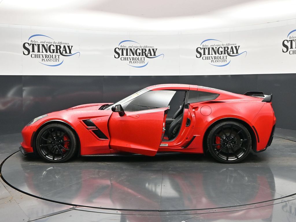 Used 2019 Chevrolet Corvette Grand Sport RWD image 37
