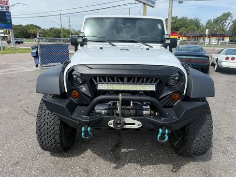 Used 2015 Jeep Wrangler Unlimited Sport AWD/4WD image 2