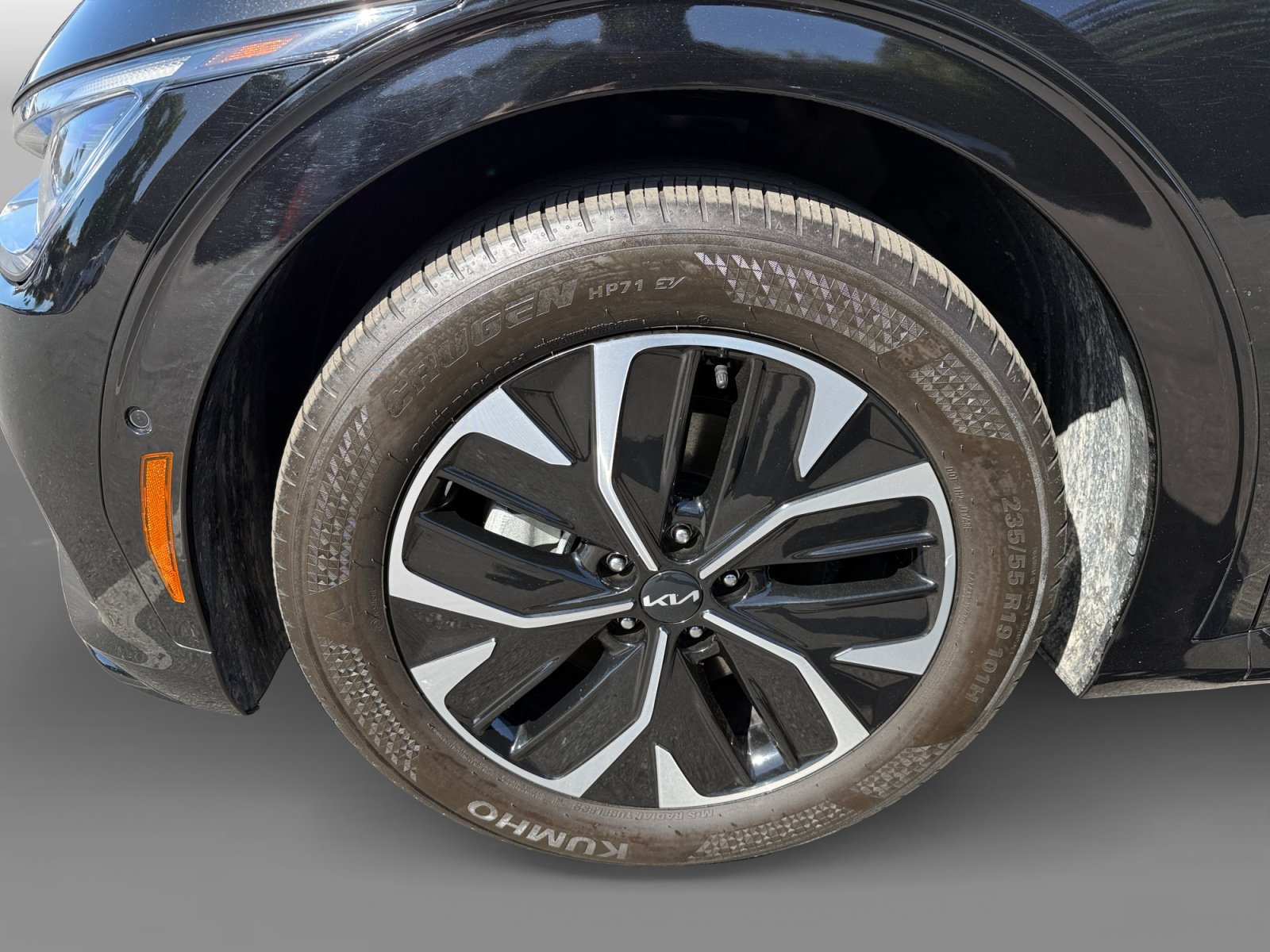 Used 2024 Kia EV6 GT-Line RWD image 9