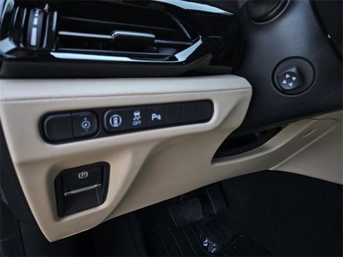 Used 2025 Acura MDX Technology Package image 21