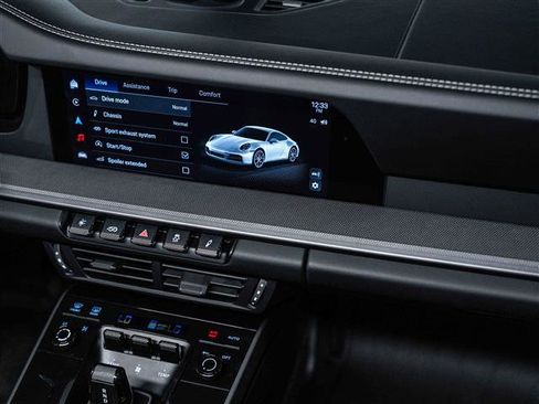 Certified 2025 Porsche 911 Carrera image 26