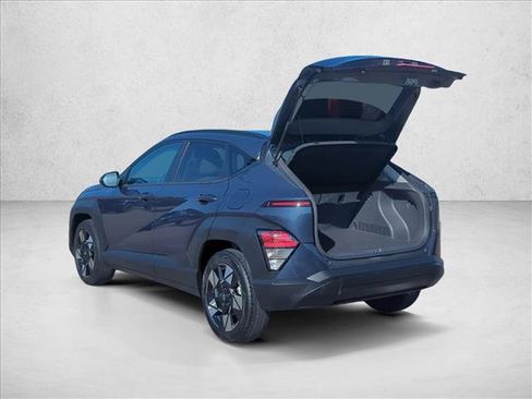 Used 2025 Hyundai Kona SEL FWD image 7