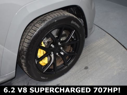 Used 2021 Jeep Grand Cherokee Trackhawk w/ Trailer Tow Group IV image 15