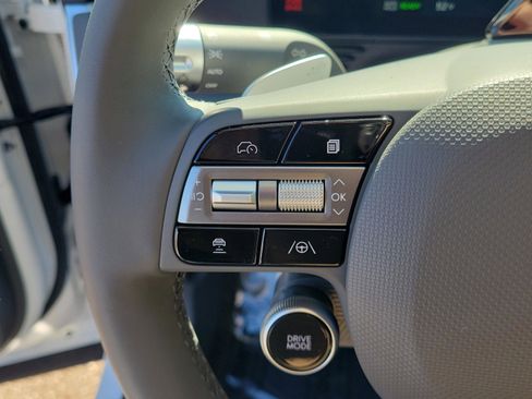 New 2026 Hyundai Ioniq 5 SE image 21