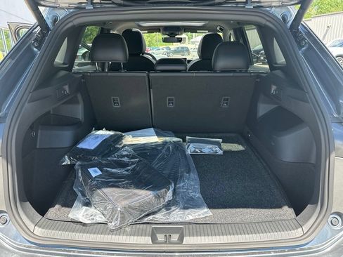 New 2026 Volkswagen Tiguan SE R-Line AWD/4WD image 22