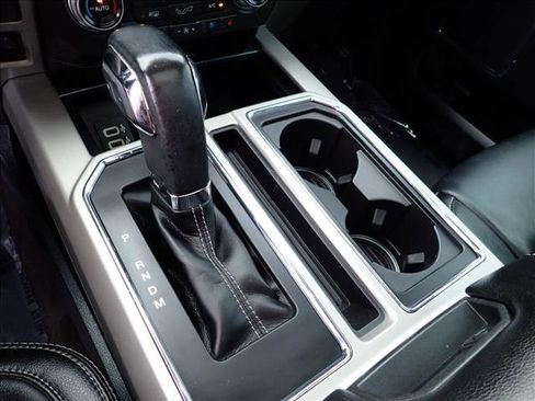 Used 2020 Ford F150 Lariat w/ Equipment Group 502A Luxury image 21