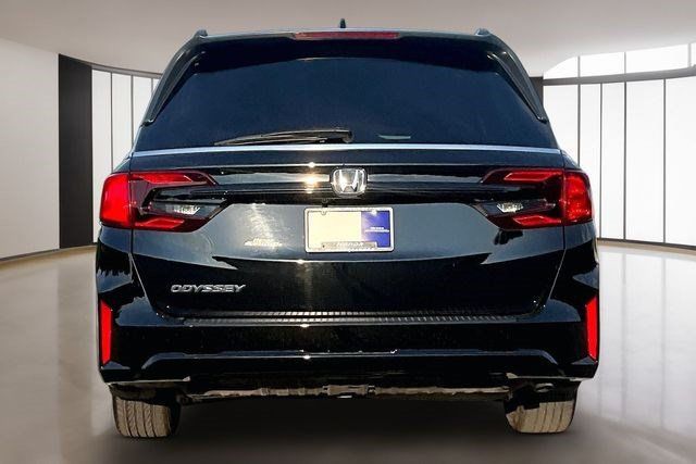 Certified 2026 Honda Odyssey EX-L image 5