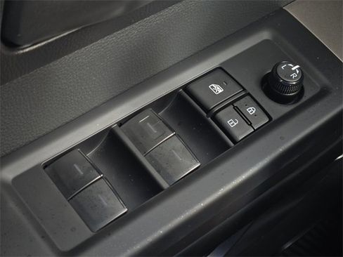 Used 2025 Toyota Tundra SR5 image 27